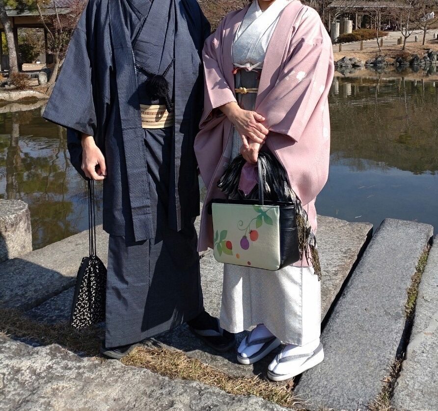 男性にもっと着物を着せたい 今さら聞けない男物入門編 着物コラム ブログ コンテンツ 大切な着物を丁寧にお直し お手入れ 京都市のしるくらんど