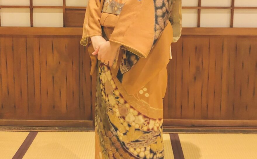 ☆いただいた着物をもっと着やすく寸法直ししましょう－訪問着の身巾・裄直しの一例－